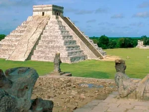 El Castillo de Chichenitza