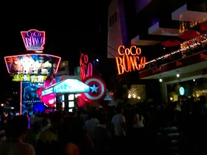 Entrada a Mini Mascara Show Coco Bongo Cancun