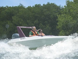 Speed Boats in Cancún