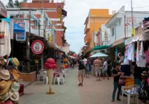 Visita al centro de Isla Mujeres