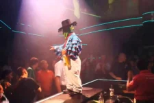 Mini Mascara Show Coco Bongo Cancun