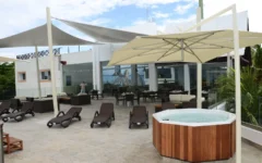 Zona VIP en parque garrafón