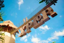 Puente panoramico en Xplor